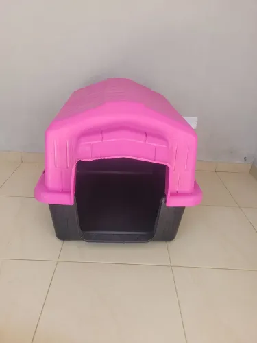 Casinha de cachorro rosa n5 porte médio 