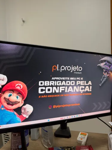 MONITOR GAMER 21,5 POLEGADAS COM SUPORTE DE MESA