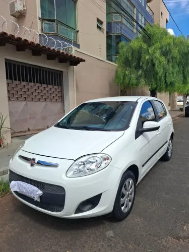 Fiat Palio Attractive 1.0 EVO Fire Flex 8V 5P 2017