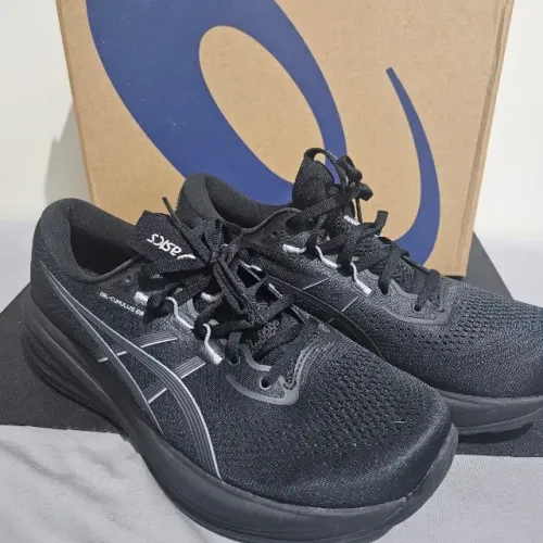 Tênis Asics Gel Cumulus 28 tamanho 41