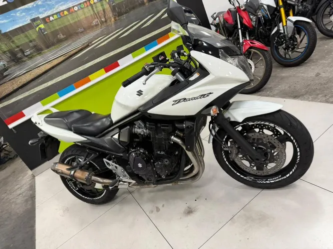 SUZUKI BANDIT 650S