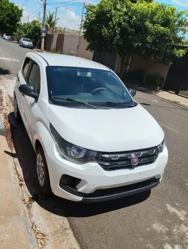 Fiat Mobi Like 1.0 Fire Flex 5P. 2020