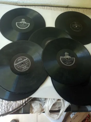 Disco de vinil antigo rotação 78 para coleção (LEIA o anúncio)