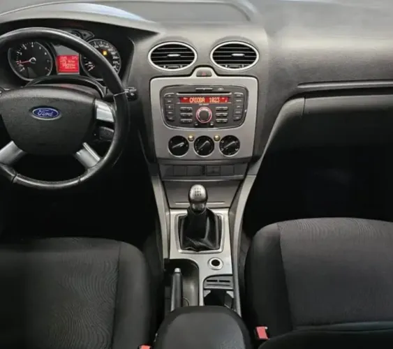 Ford Focus 1.6 S/se/se Plus Flex 8v/16v 5P 2013