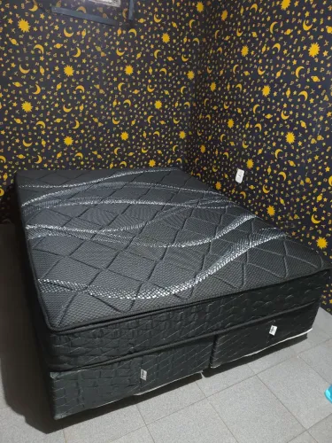 VENDO CAMA CASAL UMAFLEX NEW ITALIA NOVA