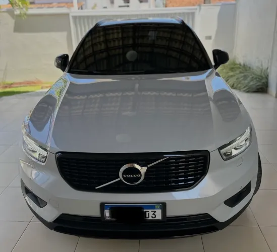 Volvo XC40 XC 40 T-5 Híbrido R-design 1.5 262cv FWD 2021