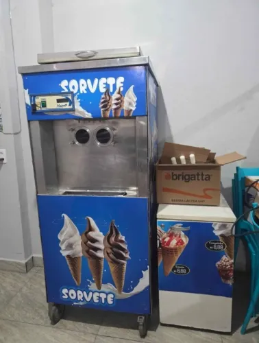 Máquina de sorvete Italianinha