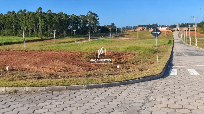 Loteamento Viva Verde | Terreno de 360,15 m² à venda na Linha Batista, Criciúma