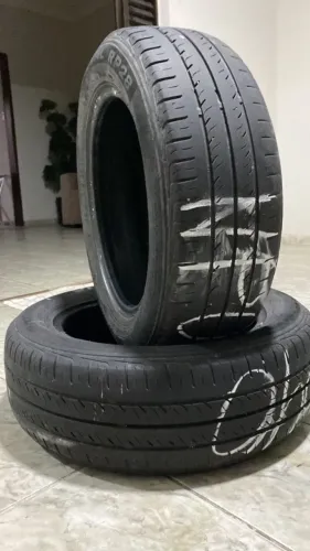 Pneu aro 15 Bons , roda muito ainda