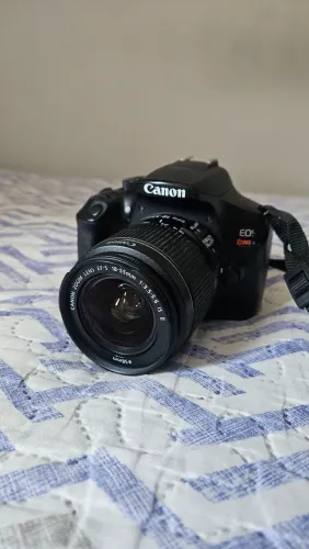 Canon EOS Rebel T6 