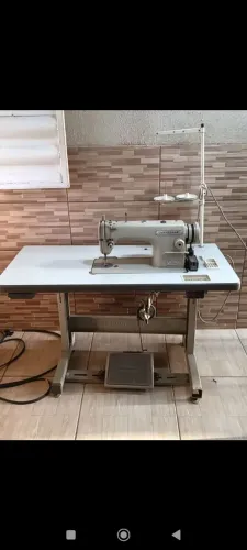 Máquina reta