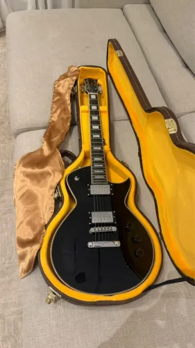 Vendo Guitarra Seminova
