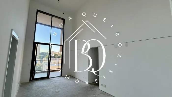 Apartamento à venda na Vila Clementino com 98 metros quadrados, pé-direito duplo e 2 vagas