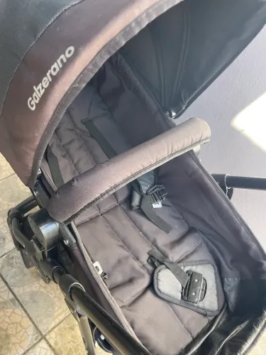 Vendo carrinho de bebê Moisés