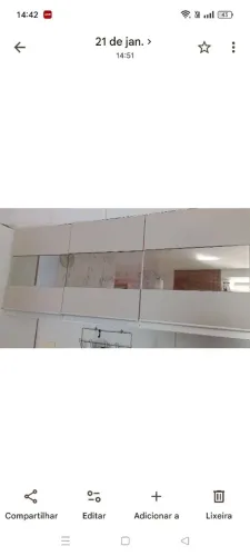 Armário de cozinha com 3 porta vidro