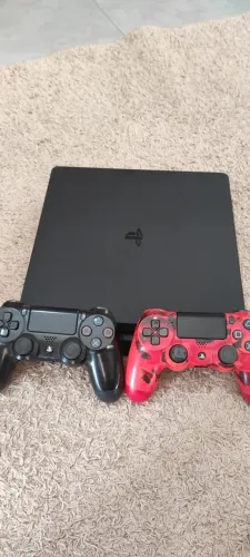 Ps4 Desbloqueado EM PERFEITO ESTADO!! 2 MANETES +800 Jogos