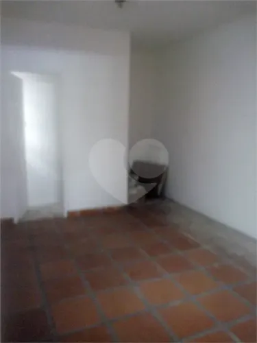 Casa de vila com 3 quartos à venda em Liberdade - SP