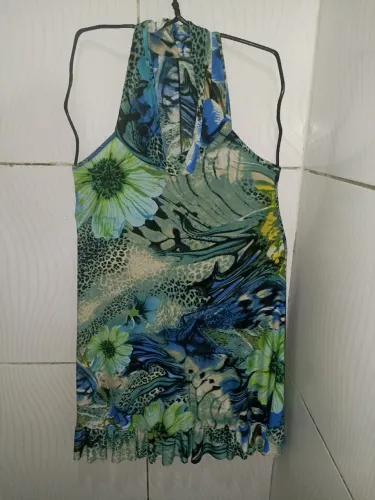Vestido Curto Estampas verdes Feminino G 