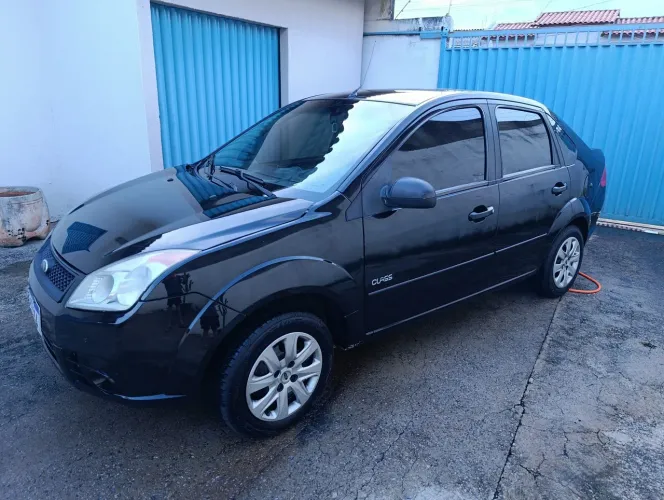 Ford Fiesta Sed. 1.6 8V Flex 4P 2009