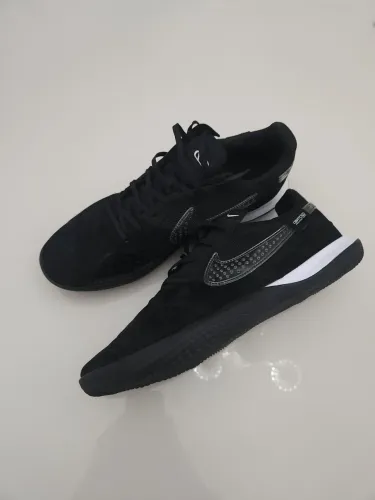CHUTEIRA FUTSAL NIKE STREET GATO TAMANHO 41