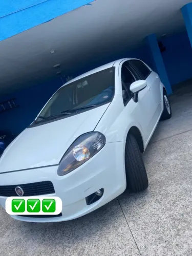 Fiat Punto Essence Dualogic 1.8 Flex 16V 5P 2011