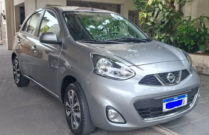 Nissan March SL 1.6 16V Flex Fuel 5P 2015