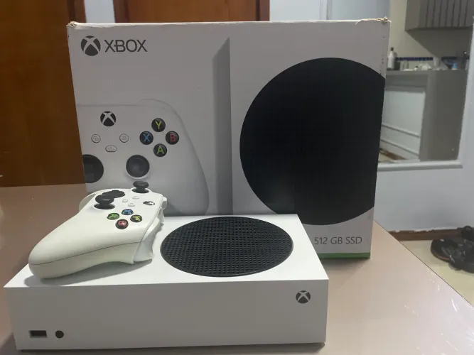 Xbox séries s seminovo com 1 controle