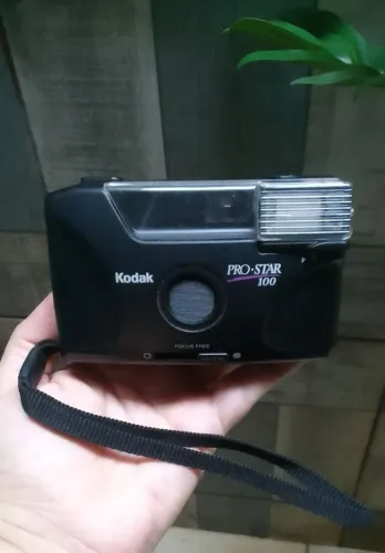 Camera Kodak Pro 100 Antiga