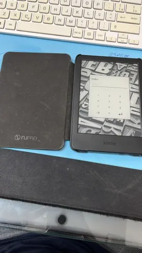 Kindle 11ª Geração 16GB Wi-Fi - (Não acompanha carregador)