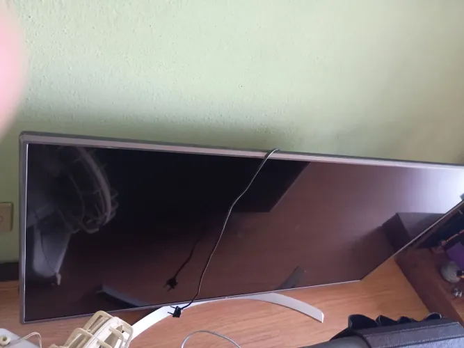 TV LG 55 pol com defeito
