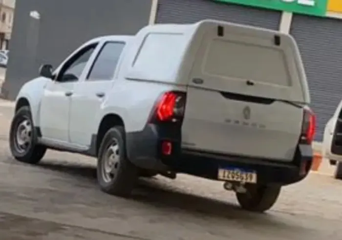 Capota fibra Oroch Duster Renault 