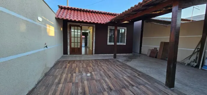 Casa com 2 dormitórios à venda, 77 m² por R$ 540.000 - Jardim Atlântico Oeste (Itaipuaçu)
