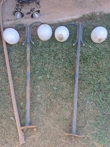 Poste Iluminação Ferro para Jardim