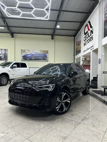 Audi Q3 Perf. Black.plus 2.0 TFSI Tip. Quat. 2024
