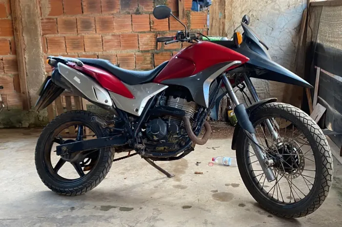 XRE 300