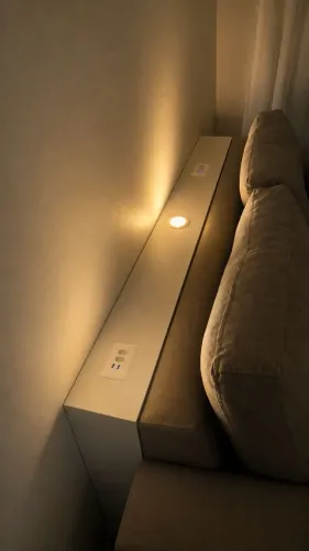 Aparador de sofá