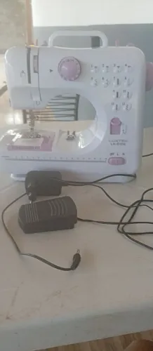 Máquina de costura