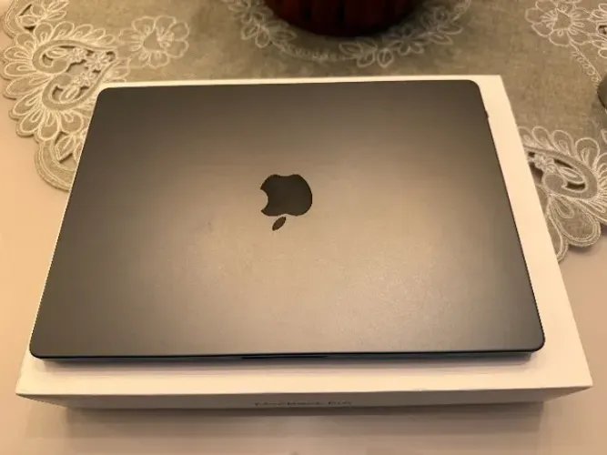 Macbook Pro 14 M4 16GB 512GB