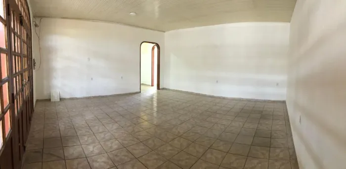 Alugo espaço comercial