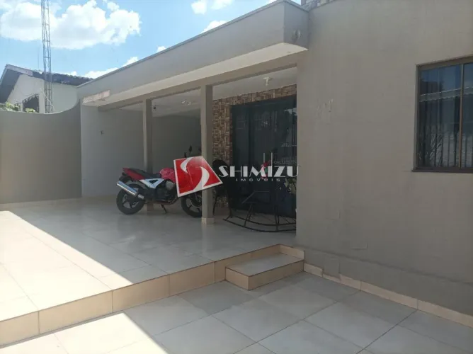 Casa à venda em Maringá, Vila Esperança, com 3 quartos, com 121.9 m²