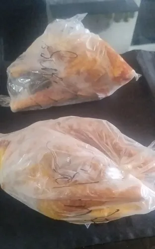 Vendo galinha caipira limpa e picada