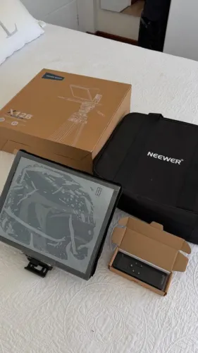 Teleprompter neewer X12B