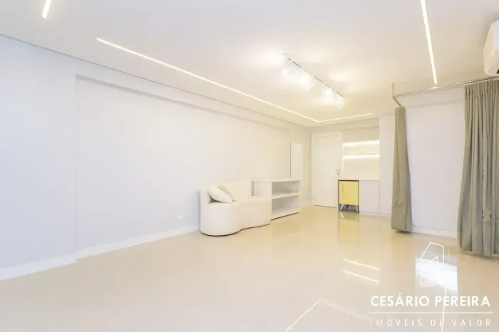 Sala Comercial na Rua Padre Anchieta - Champagnat