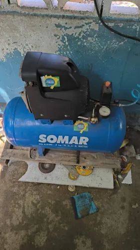 Compressor MOTO MIL 8.7 PCM .  50 Litros /140 Psi. 