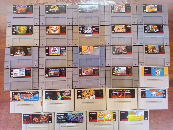 Lote com 29 jogos de Super Nintendo funcionando