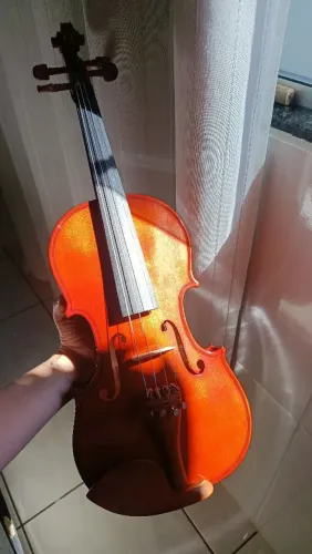 Violino Michael VNM146 usado poucas vezes