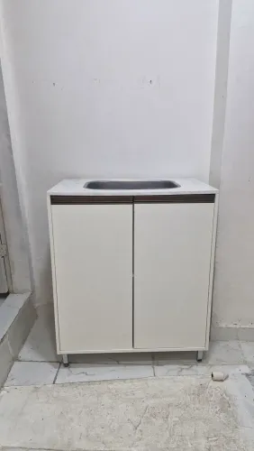 balcão/gabinete de cozinha com pia de inox