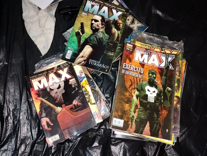 Marvel Max Completo 81 edições. Justiceiro Garth Ennis+ poster de brinde