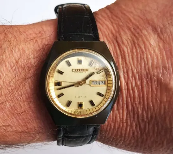 A104= COM DEFEITO ANTIGO RELOGIO CITIZEN VER DETALHES EM DESCRIÇAO