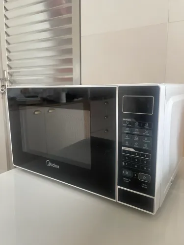 Microondas Mideia 20l - Ótimas Condições